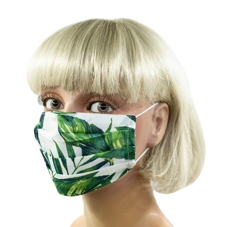 Protective cotton mask with leaves
